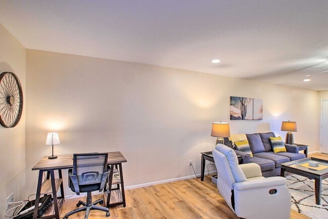 Photo - 4303 E Cactus Rd Unit SI FL3-ID1546212P