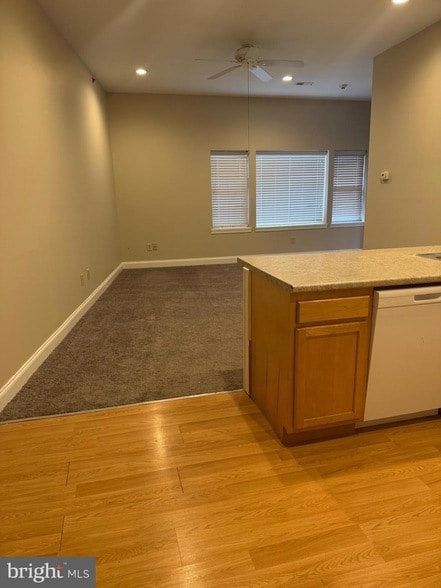 Photo - 609 Summit Ave