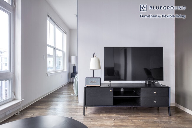 Photo - 445 Artisan Way Unit FL5-ID533