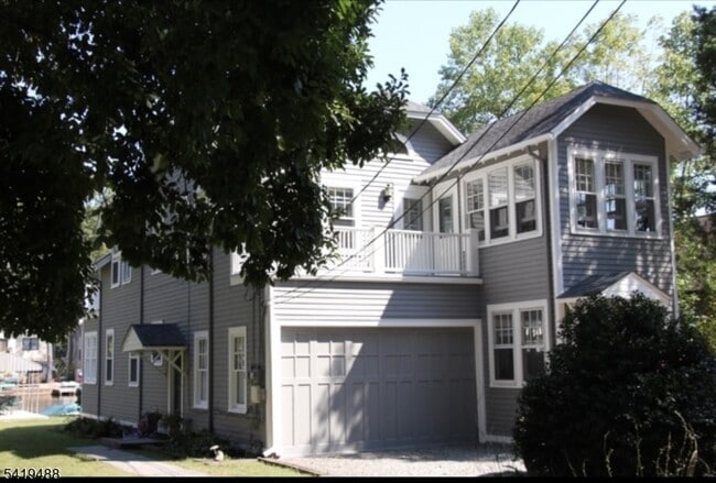 Photo - 20 Seneca Trail