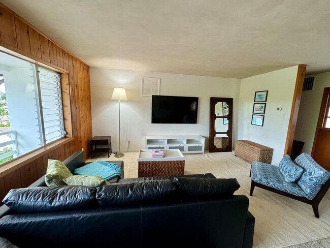 Building Photo - 4000 Highland Dr Unit ID1292582P