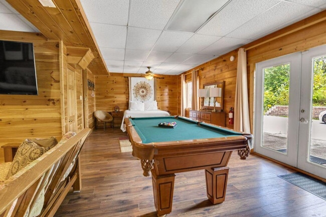 Building Photo - 2710 Indigo Ln Unit ID1268868P