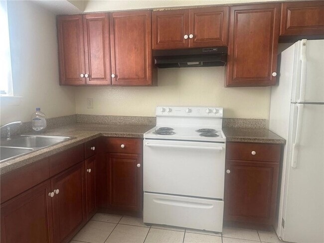 Photo - 2909 Lake Villa Dr