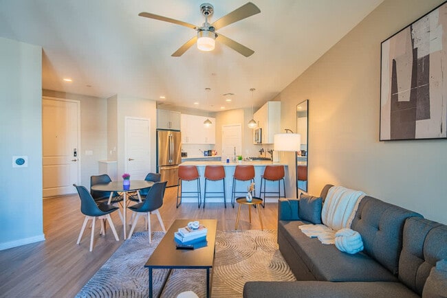 Photo - 777 E Stella Ln Unit ID1263044P