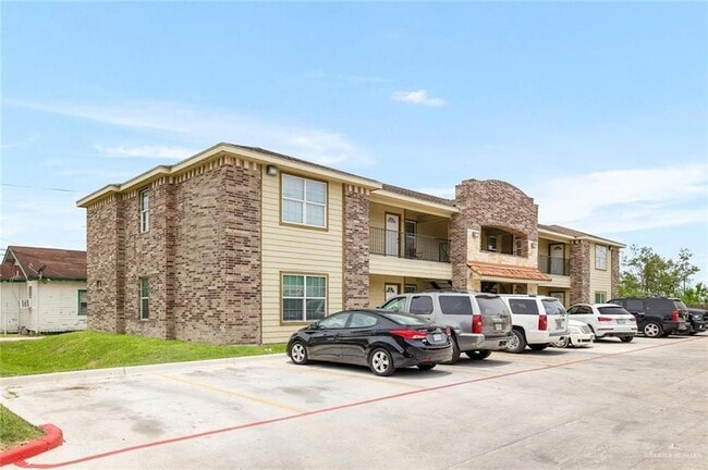 Photo - 416 E 5th St Unit A1