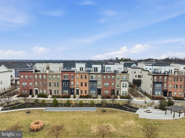 Photo - 14325 Potomac Heights Ln