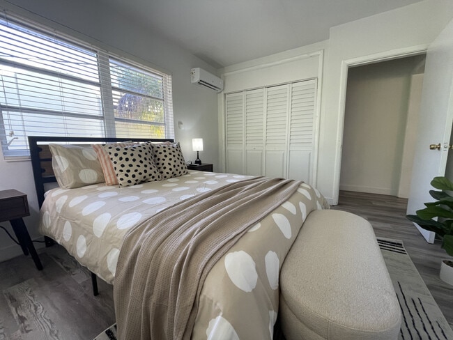 Photo - 2635 SW 24th Ave Unit ID1056528P