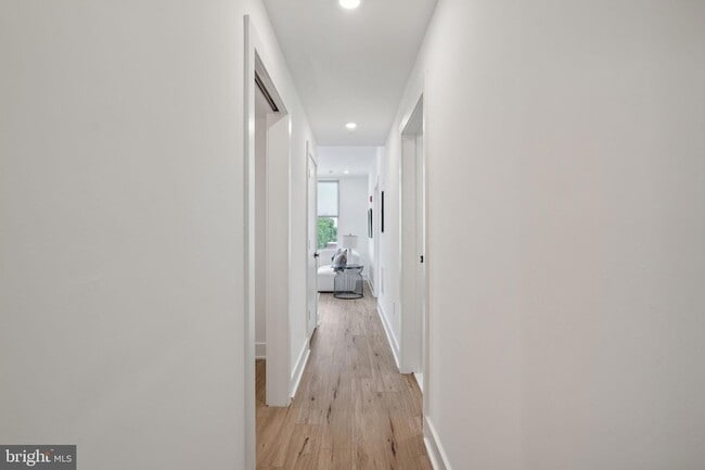 Photo - 139 W Chelten Ave Unit 411