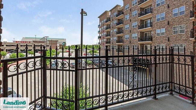 Photo - 6743 W 135th St Unit 211.1409219