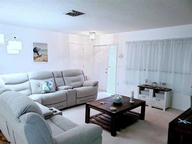 Photo - 2203 43rd St W