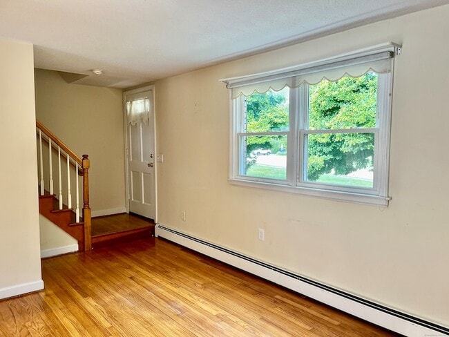 Photo - 616 Norwich Ave