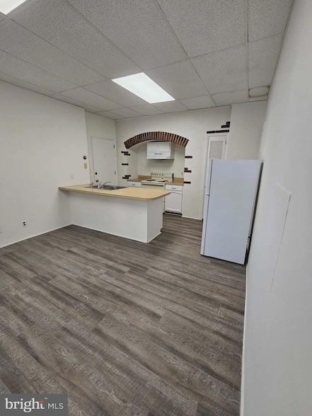 Building Photo - 41 W Temple Ave Unit A2