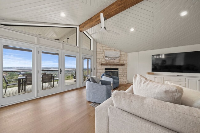 Photo - 515 Golden Eagle Loop Unit SI ID1521916P