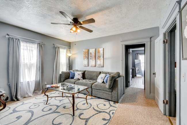 Building Photo - 71 Sanford St Unit SI FL2-ID1546304P