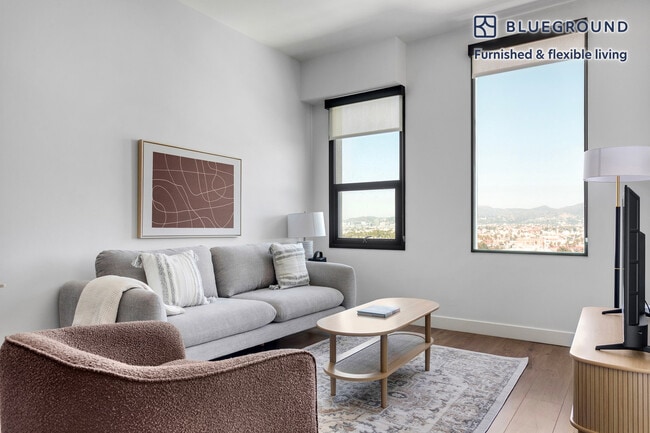 Building Photo - 3345 Wilshire Blvd Unit FL11-ID1419