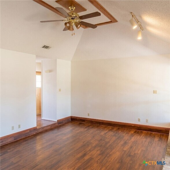 Photo - 1107 Tyler Dr