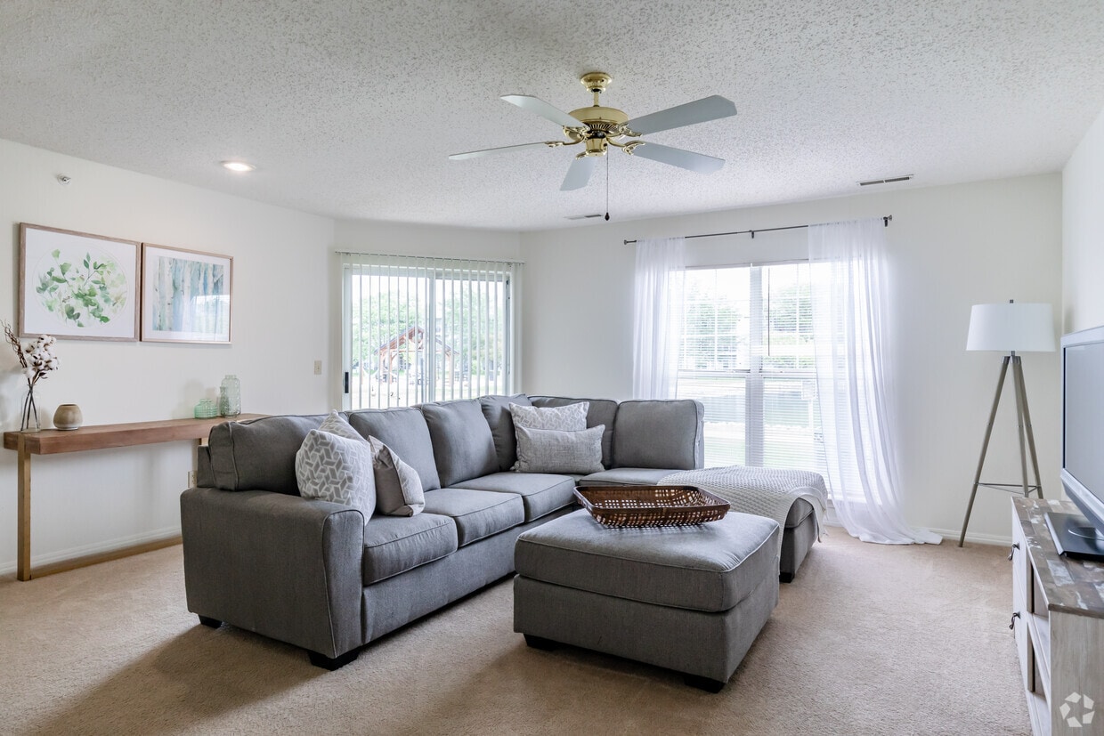 Floor Plan - Two bedroom/Two bath