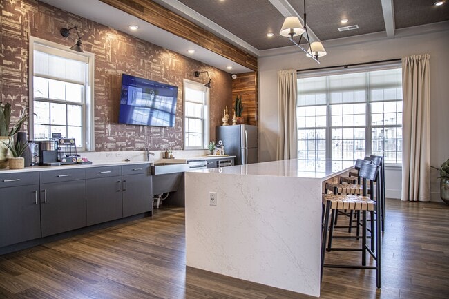 Clubhouse - Heartland View Apartments