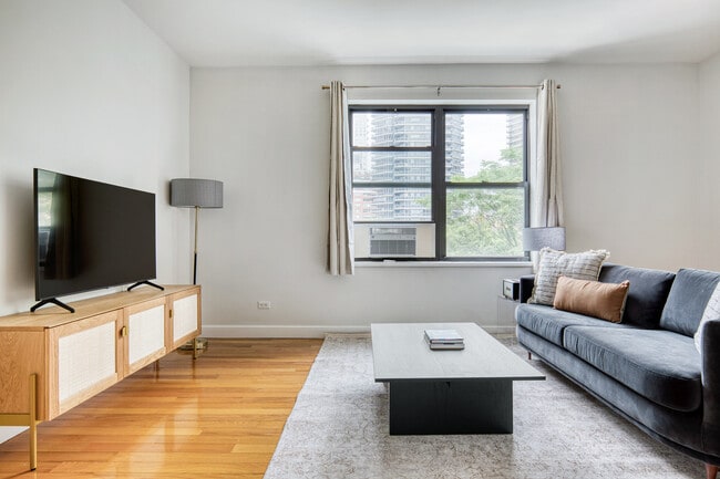 Building Photo - 252 E 61st St Unit FL3-ID2105