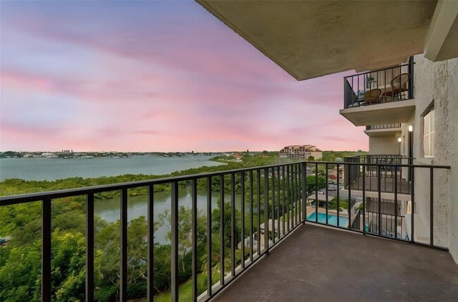 Photo - 7050 Sunset Dr S Unit 605