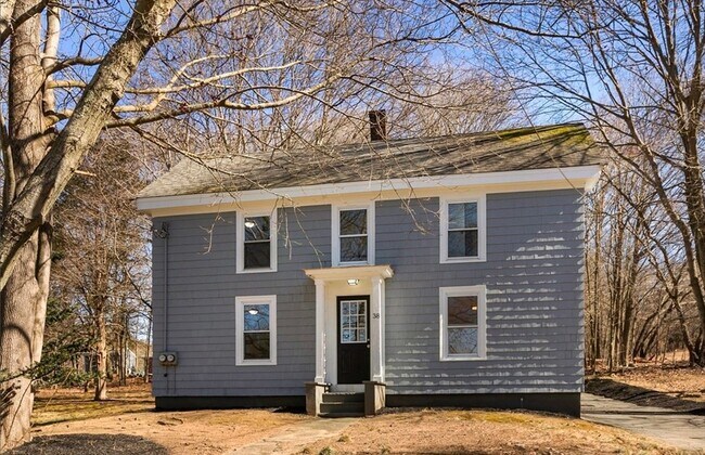 Building Photo - 38 Forest St Unit 2