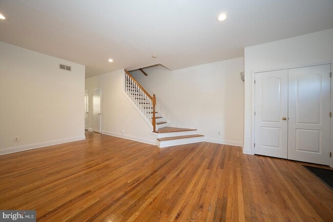 Photo - 2822 Ogden St