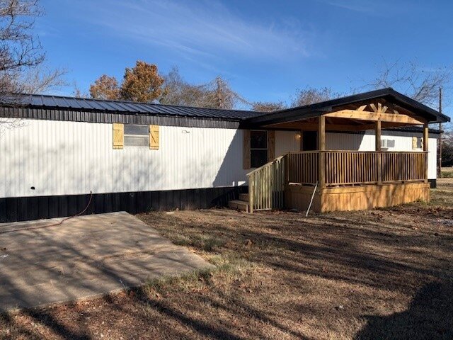 Photo - 110 County Rd 32150