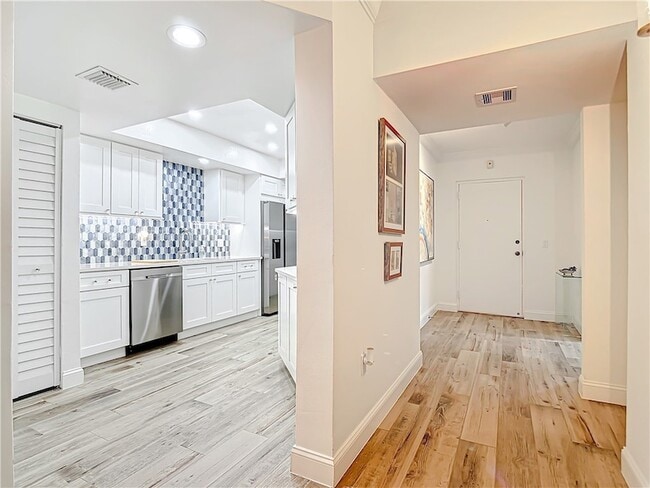 Photo - 5601 Jimmy Buffett Mem Hwy Unit S200