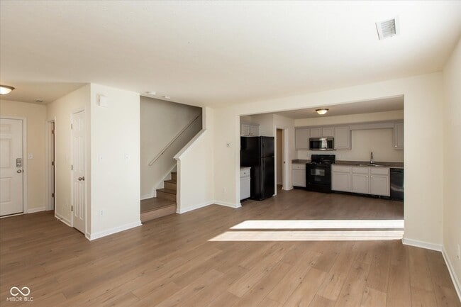 Photo - 1051 Taurus Ct