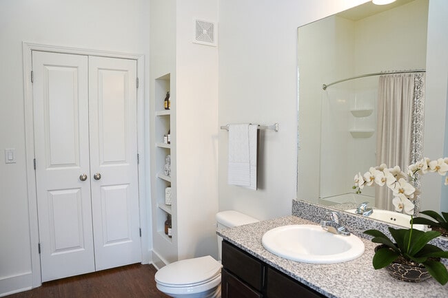 Amp - 2BR/2BA - 1170 sq ft - Jackson Walk