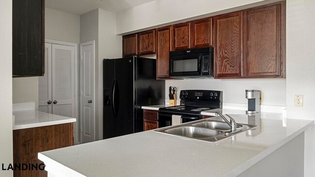 Photo - 14807 Woodland Hills Dr Unit 6202