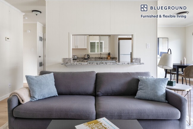 Photo - 837 Cowper St Unit FL2-ID1381