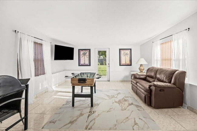 Photo - 128 SE Prima Vista Blvd Unit SI ID1604422P
