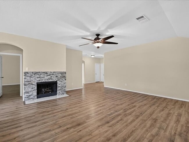 Photo - 2313 Belmont Park Dr