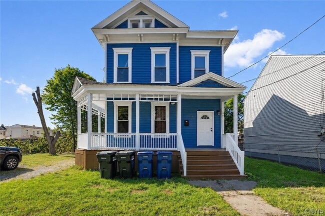 Building Photo - 319 Merriman Ave