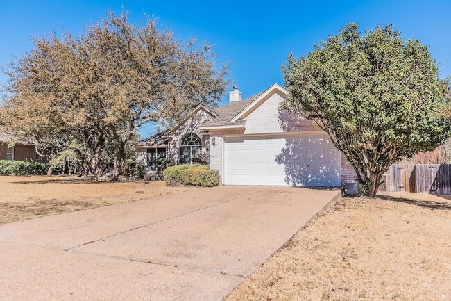 Photo - 15808 Chatham Wood Dr