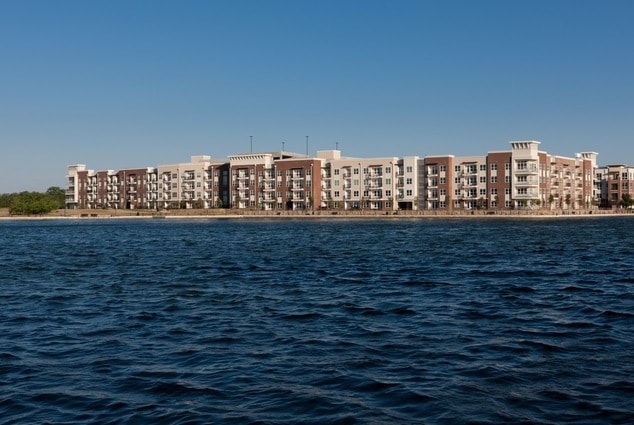 Lakeside Urban Center - Lakeside Urban Center