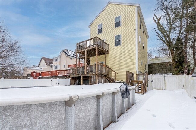 Photo - 74 Linwood St