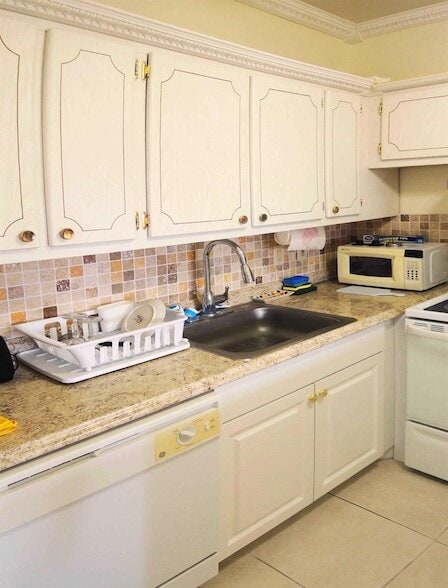 Photo - 135 Salisbury F Unit 135