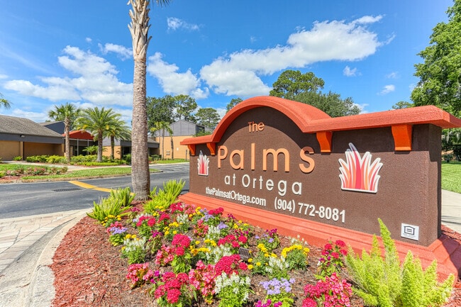 Entrance - Palms at Ortega