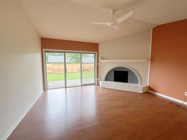 Photo - 8702 Dawnridge Cir