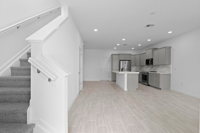 Photo - 4616 Longwood Lk Sq