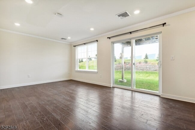 Photo - 12 Gerhard Pl