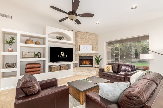 Building Photo - 4530 E Monte Cristo Ave Unit SI ID1608822P