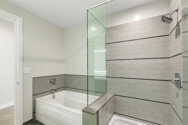 Photo - 1 Canal St Unit 1211