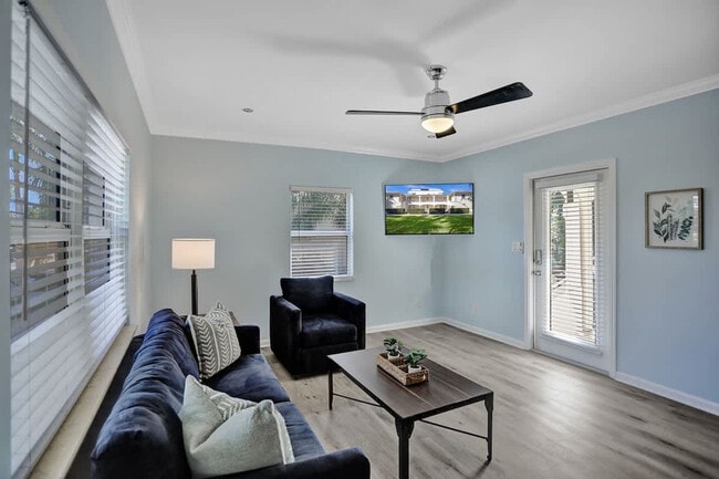 Photo - 37 Hendricks Isle Unit SI ID1503942P