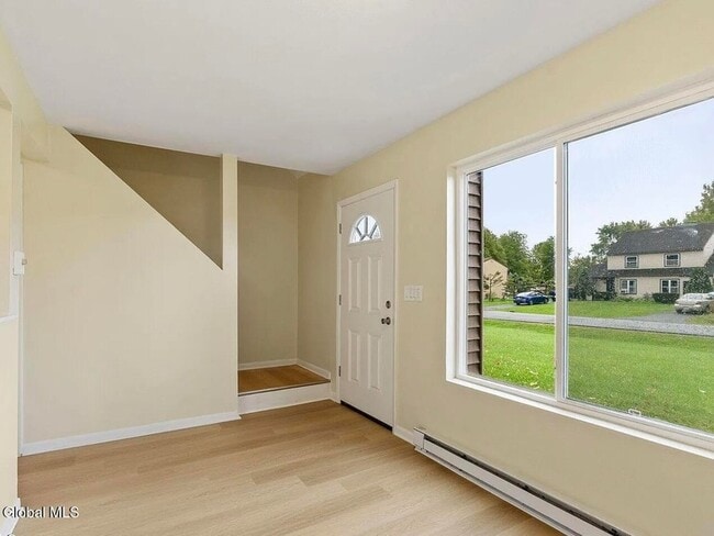 Photo - 19 Harvest Way Unit B