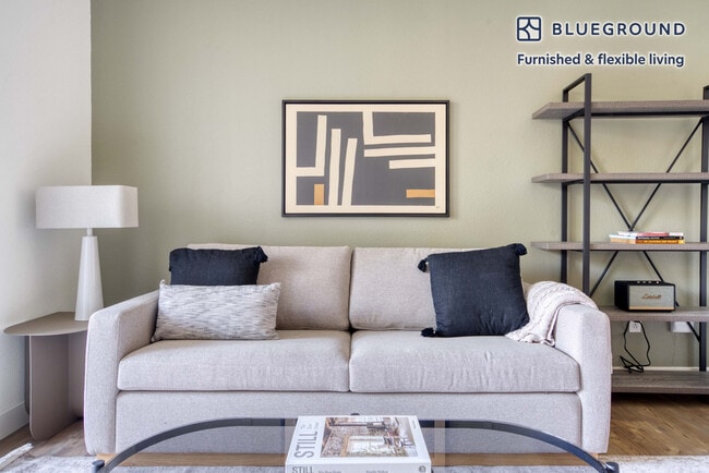 Photo - 1265 Lakeside Dr Unit FL2-ID1112