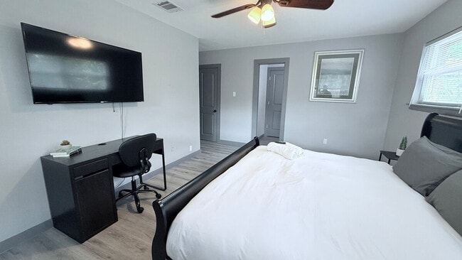Photo - 11103 Greenwillow Dr Unit SI FL1-ID1603441P