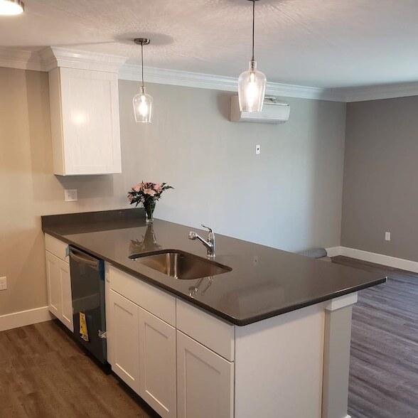 Photo - 10 4th St Unit 304